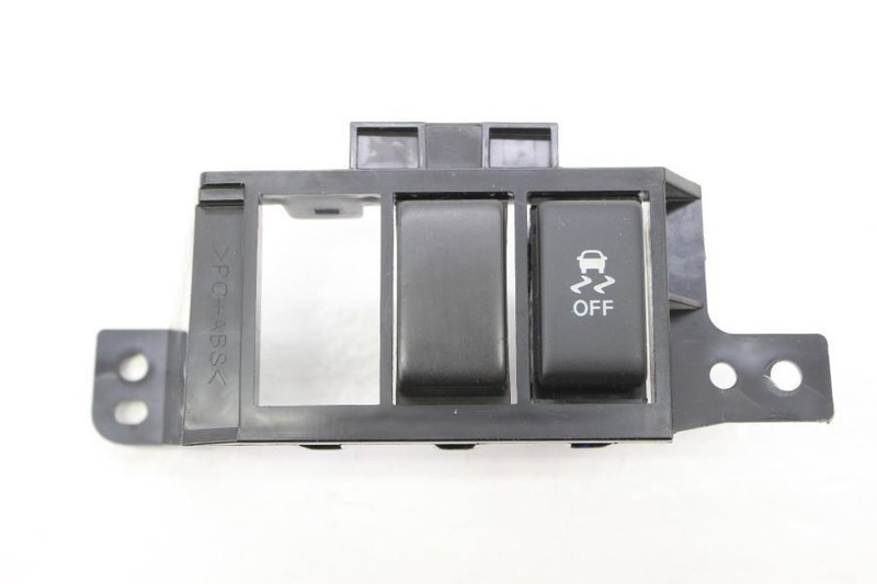 2007-2012 Nissan Altima 3.5L SR Traction Control Button with Blanks