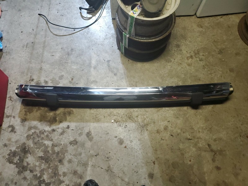 72-89 Mercedes R107 Rear Bumper Panel Assembly