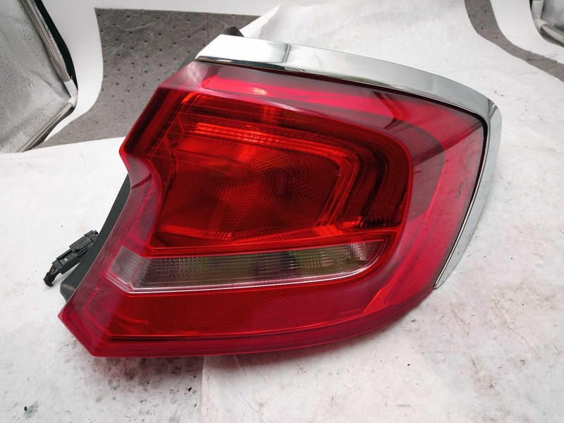 Used Right Tail Light Assembly fits: 2017 Buick Lacrosse quarter panel mounted R