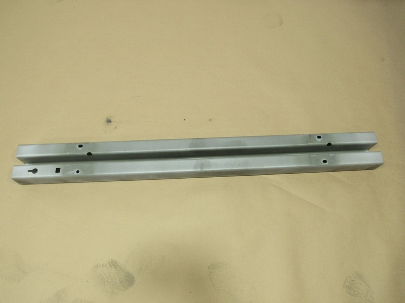 99-04 Ford Mustang GT 1999 Front Bumper Reinforcement Impact Absorber Bar ;
