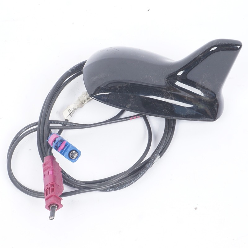 07-13 Mercedes W221 S550 S63 AMG S600 Roof Shark Fin Radio Antenna OEM