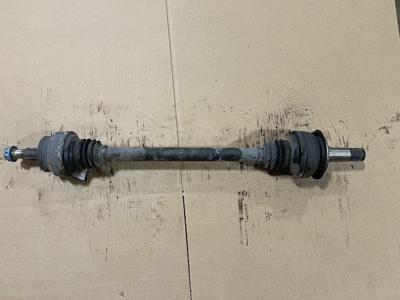 12-18 MERCEDES CLS550 C218 RWD RIGHT PASSENGER SIDE CV AXLE SHAFT OEM