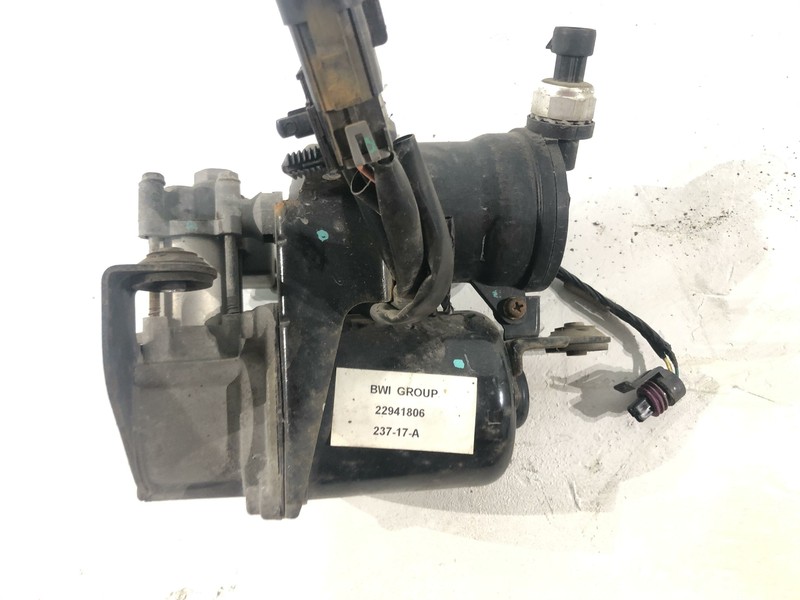 07-19 Suburban Yukon Escalade Avalanche Air Suspension Compressor Pump & Dryer