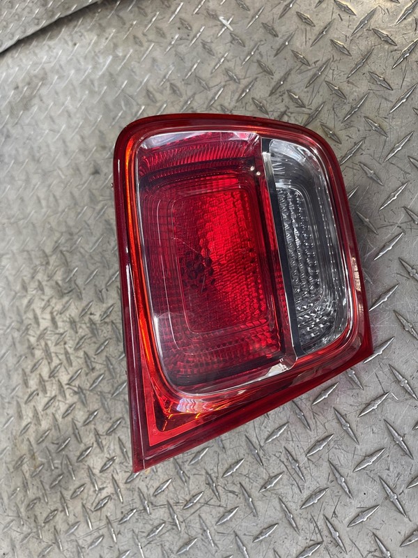13-16 Chevrolet Malibu Inner Tail Light Tested Oem 13 14 16