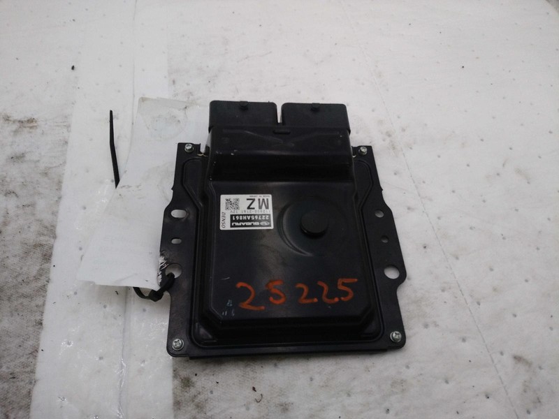 2017 Subaru Forester Engine Control Module ECM OEM 22765AH860, 22765AH861