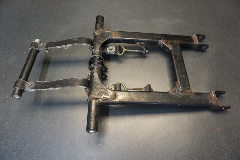 1997-2006 Yamaha OEM Front Torque Pivot Arm w/ Limiter Straps Venom Venture