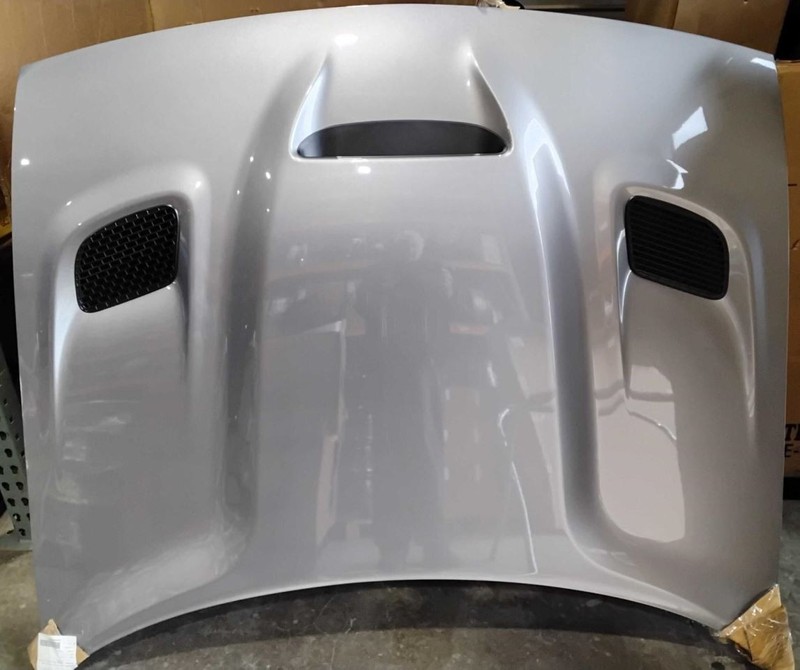 Hood Center Scoop With Dual Down Vents Opt Mgb Fits 15-23 CHALLENGER 71544