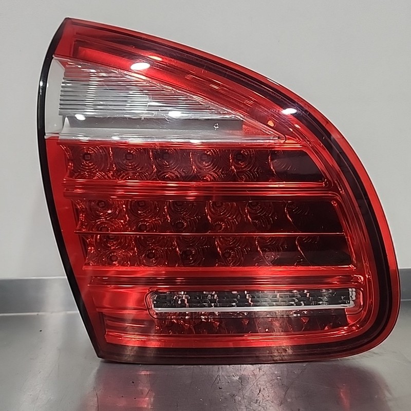 11-14 Porsche Cayenne 958 S Rear Left Side Inner Tail Light Lamp 7P5945093N OE