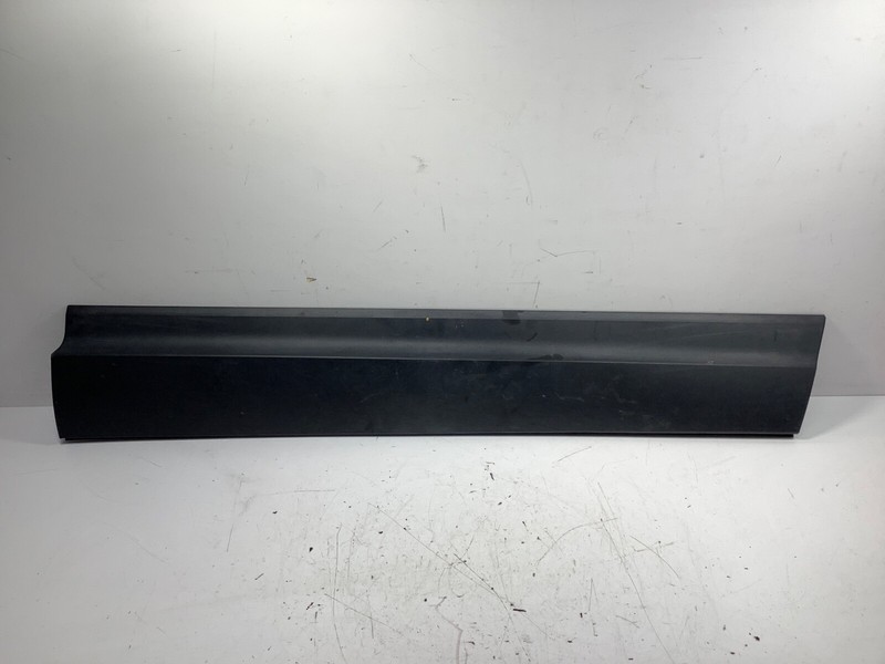 16-22 Honda Pilot Right Front Bottom Door Molding 75312-TG7-A02 OEM
