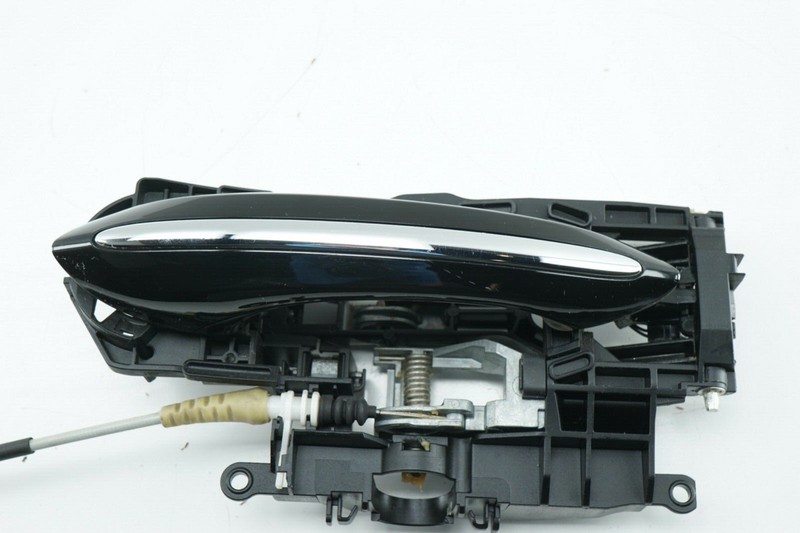 BMW F10 F11 5 Series Front Right RH Door Handle OEM 2011 - 2016