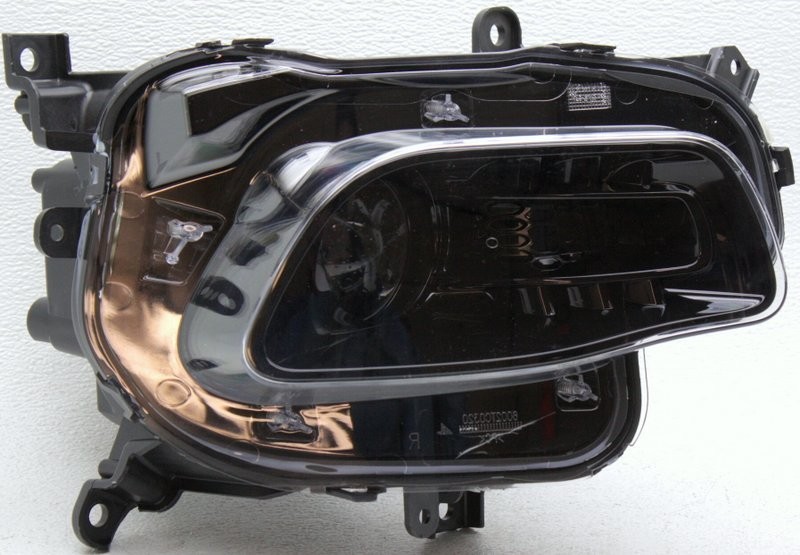 OEM Jeep Cherokee Right Passenger Side Halogen Headlamp Lens Crack