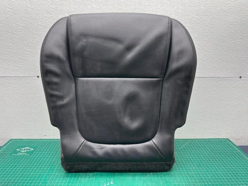 17-19 JAGUAR XE FRONT RIGHT SIDE SEAT BOTTOM LOWER CUSHION Black OEM
