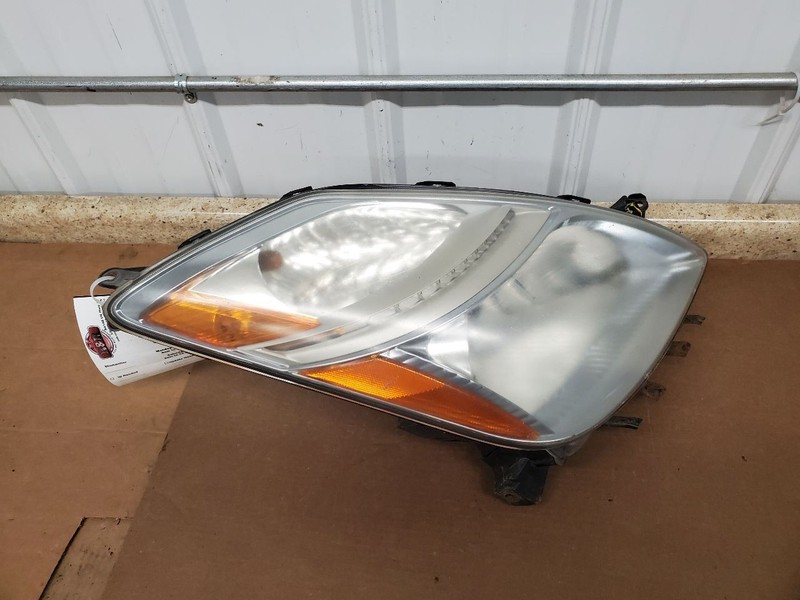 Passenger Right Headlight Without Xenon Fits 05-09 PRIUS 295312