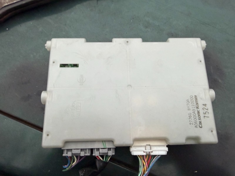 04 INFINITI FX35 FX45 OEM HVAC HEATER AC TEMPERATURE CONTROL MODULE 27760CG700