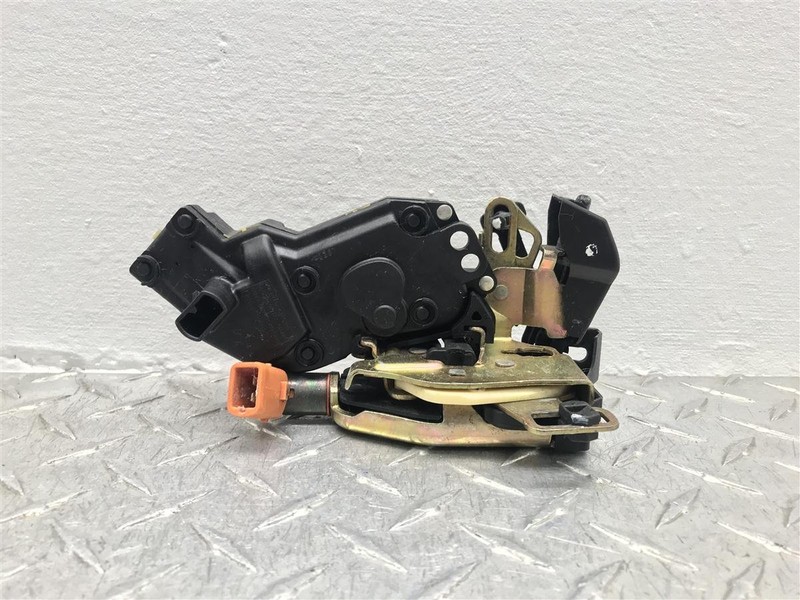 2005 FORD EXPEDITON FRONT PASSENGER DOOR LOCK LATCH ACTUATOR OEM