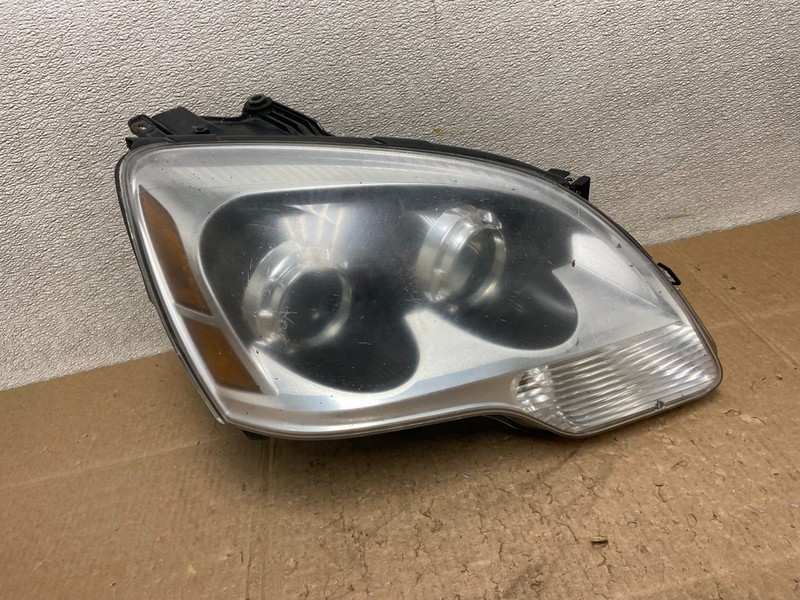 2007-2012 Gmc Acadia Halogen Headlight Right Passenger Side Oem Z0977 DW