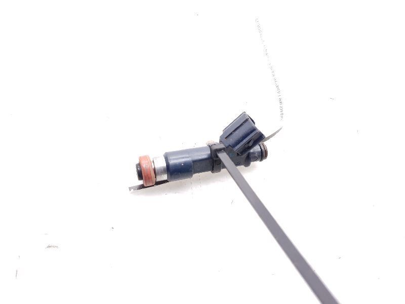 05 06 TOYOTA COROLLA XRS 1.8L FUEL INJECTOR
