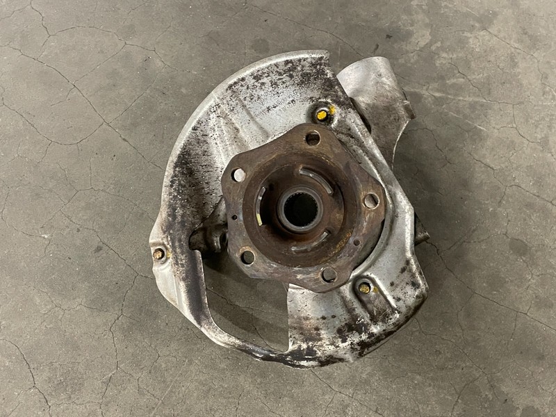 2006-2011 Porsche 911 Front Left Driver Spindle Knuckle Wheel Hub 1471 OEM