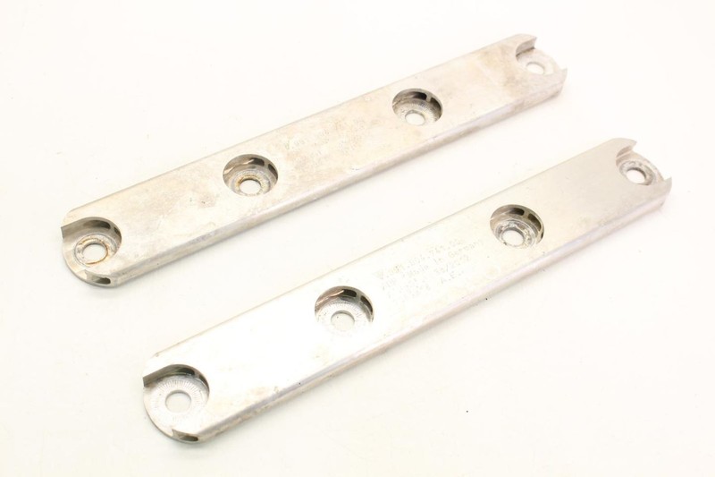 12-16 Porsche 911 Carrera 3.8L Pair of Front Suspension Brackets 99150474100