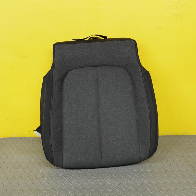 2022-2024 HYUNDAI IONIQ 5 Front Right Lower Seat OEM