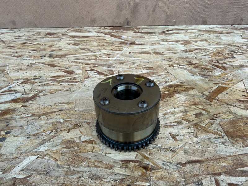 INFINITI Q50 Q60 16-24 OEM LEFT LH CAMSHAFT TIMING EXHAUST SPROCKET GEAR 3.0T