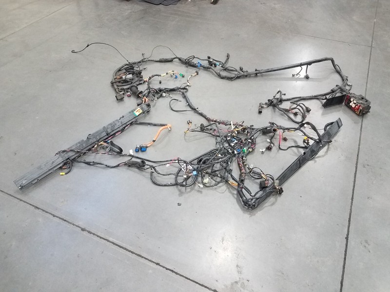 2003 03 04 Mercury Marauder Chassis Wiring Harness #8342 i7