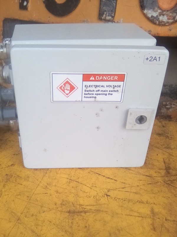Rittal EB 1549.009 Enclosure 8"X8"X5"