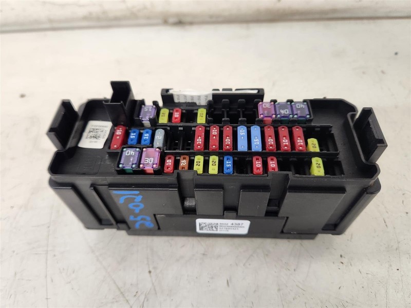 2024-2025 Acura Zdx Cabin Room Inside Fuse Box 85024387 Interior Fuse Box