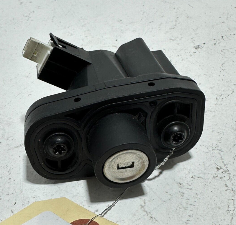 2007-2017 Mercedes Benz S550 Trunk Lid Lock Latch Actuator w/ Key OEM