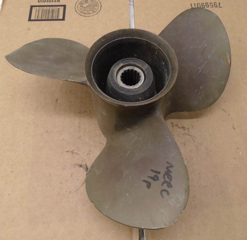 MERCURY 48-53898A3 QUICKSILVER BRONZE PROPELLER 14 DIA 19P R/H STANDARD ROTATION