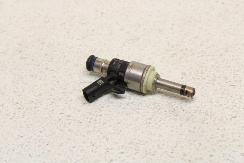 MK7 VW GTI Jetta GLI 2.0T Fuel Injector Audi A3 Genuine Oem 2019-2021