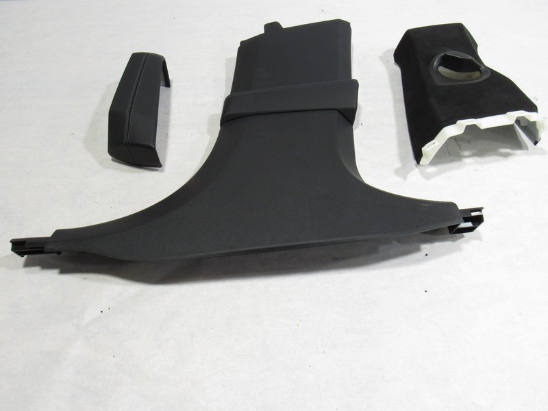 20-24 BMW M8 F93 2022 Right Passenger B Pillar Cover Trim Panel Set 3 PCS ;:O