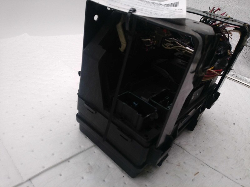 Used Multi-Function Module fits: 2009 Jeep Liberty Multifunction LH rear engine