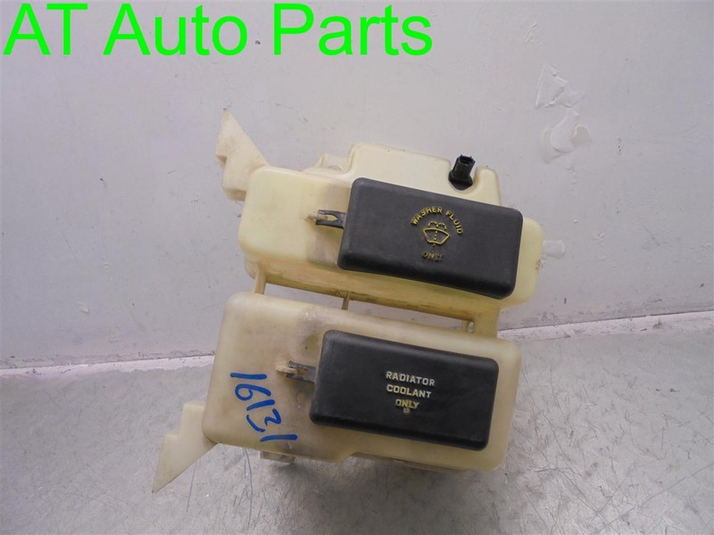1995-2001 FORD RANGER WASHER RESERVOIR AND COOLANT RESERVOIR OEM F57Z-17618-AA