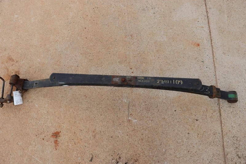 2016-2018 CHEVY SILVERADO 1500 4WD REAR LEFT SUSPENSION LEAF SPRING OEM
