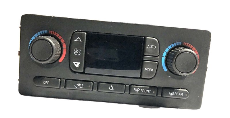 2003-2004 GMC Envoy Trailblazer AC HEATER Climate Control / HVAC 15195331