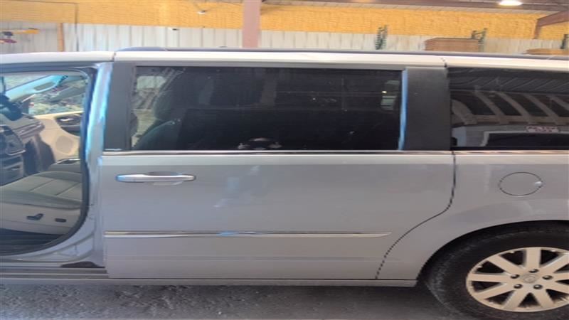 Driver Rear Side Door Movable Glass Fits 11-16 TOWN & COUNTRY 3336906