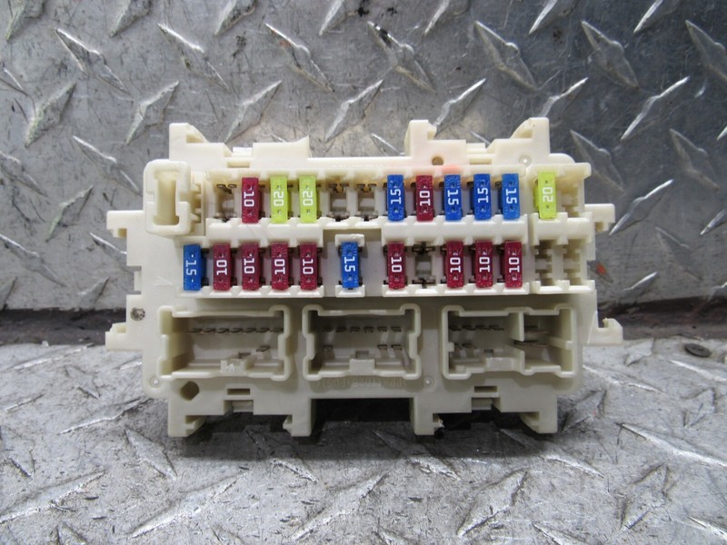 2010 NISSAN MURANO S 3.5L INTERIOR UNDER DASH FUSE RELAY BOX CABIN FUSEBOX