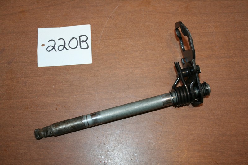 1987 Honda XR200R Gear Shift Shaft Spindle OEM 87