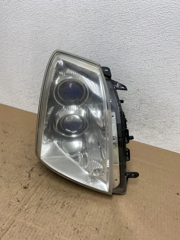 2005 - 2011 Cadillac STS Right Passenger RH Side Xenon Headlight OEM AE6610 DW