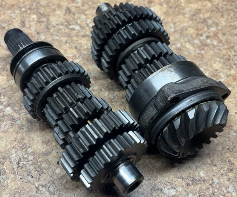 1982 84 83 Honda CB550 CB 550 NightHawk Trani Transmission 1983 Engine Gears C6