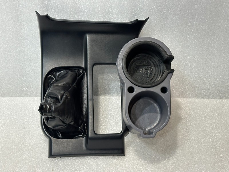 1996-2002 Toyota 4Runner SHIFTER BEZEL OEM W/ CUSTOM 3D CUP HOLDERS *NOT OEM*