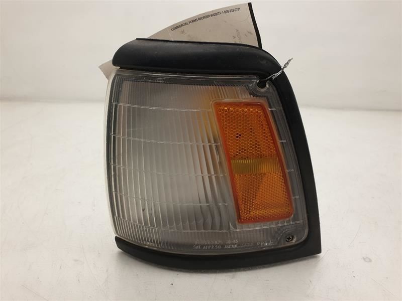 Driver Corner/Park Light Park Lamp-turn Signal Fits 89-95 TOYOTA PICKUP