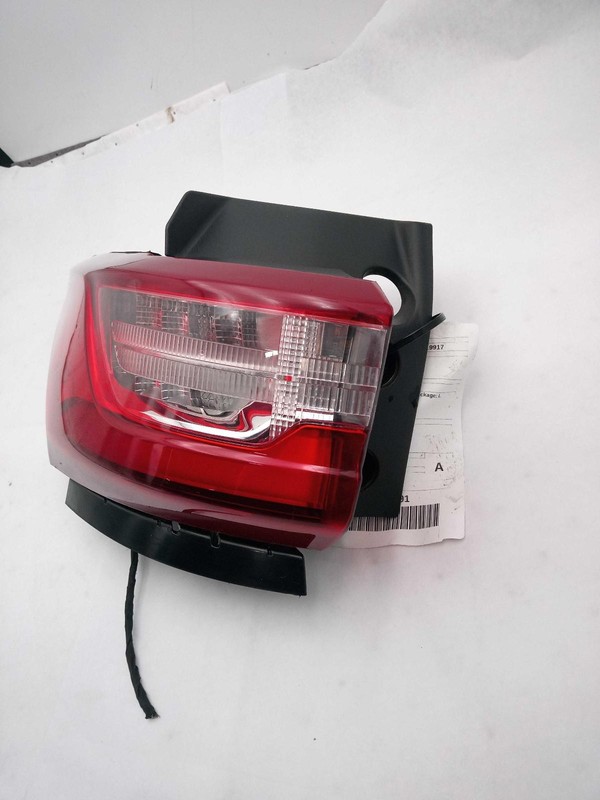 2021 Chevrolet Traverse Left Tail Light Assembly Black Hazy 97K Miles OEM