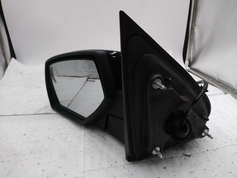 Used Left Door Mirror fits: 2018 Chevrolet Silverado 1500 pickup Power w/o turn