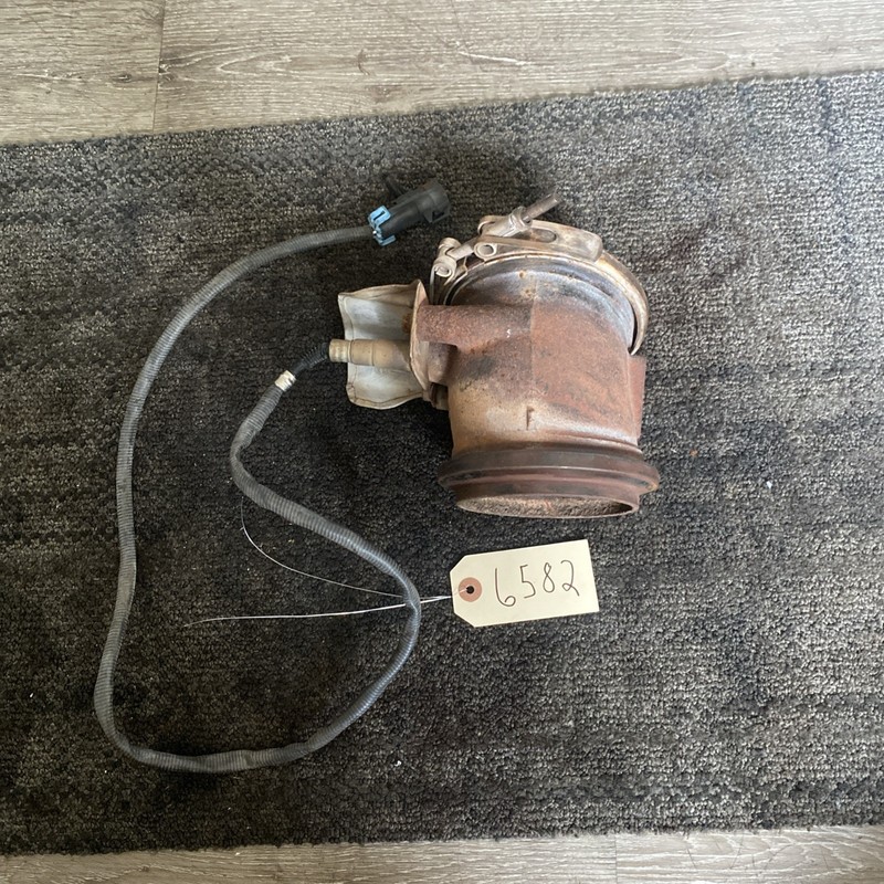 CUMMINS ISX EXHAUST OUTLET CONNECTION PIPE - P/N: 2888380