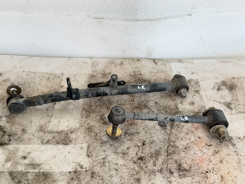 01-06 LEXUS UVF30L LS430 REAR LEFT LOWER CONTROL ARM PAIR OEM #021