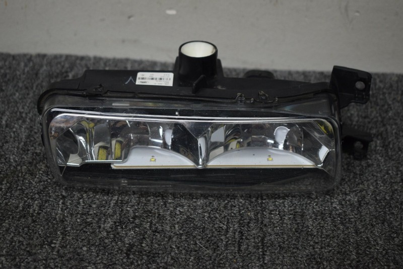 2013-2016 LAND ROVER FOG LIGHT RIGHT SIDE FACTORY OEM