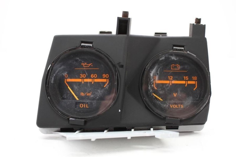 1984-1986 Nissan 300ZX Z31 2+0 Dash Oil Pressure and Voltmeter Gauges