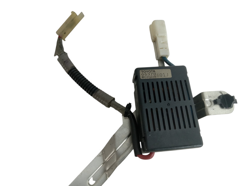 2007-2008 Lexus IS250 Antenna Noise Filter Control Module 863B0-53010 OEM 14090